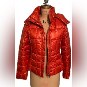 Women's Quilted Down Puffer Jacket - Vibrant Orange